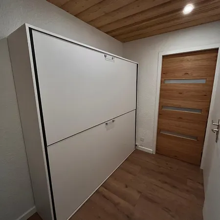 Au Pied Du Jandri * Λε Ντεζ Αλπ